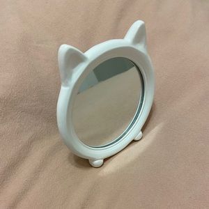 Cat Mirror